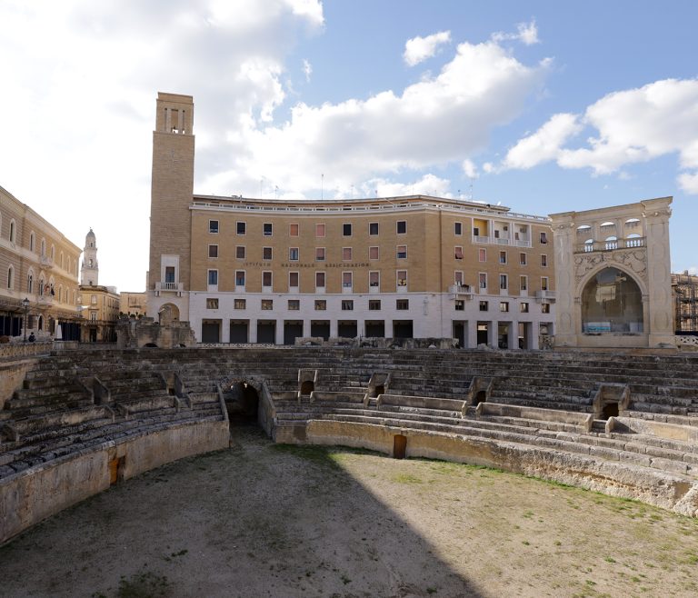 Roman Amphitheatre 1 768x658, Cultart Management Academy